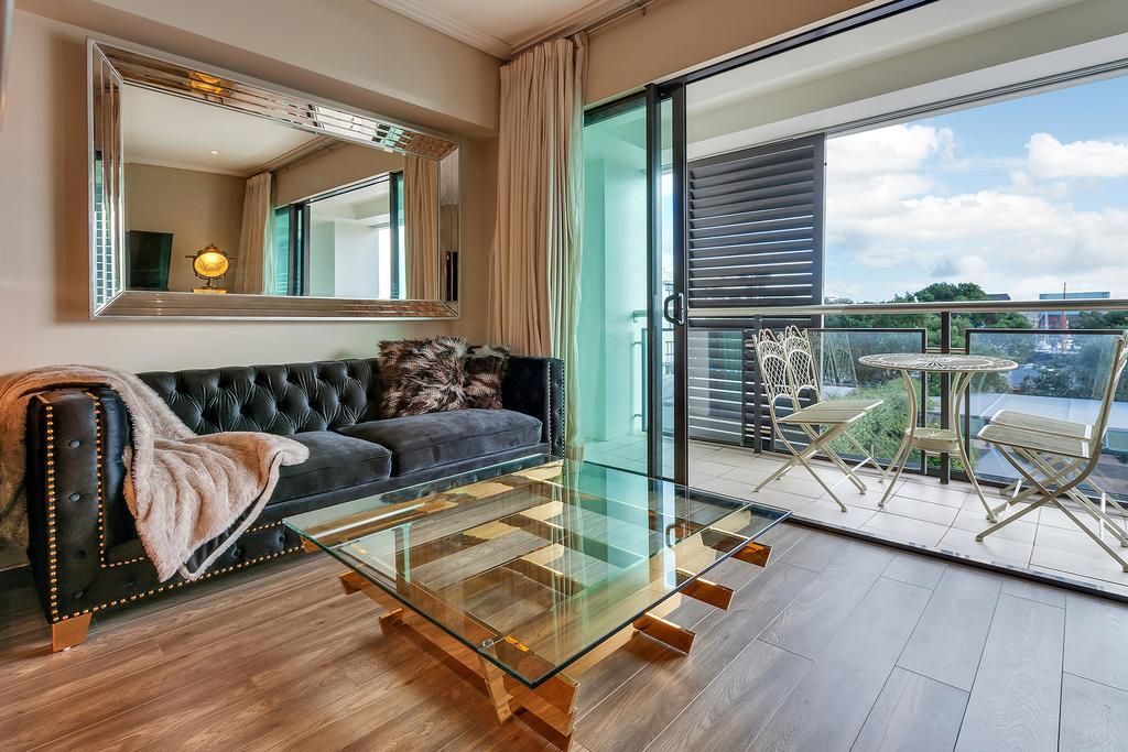Cbd Viaduct Harbour Resort Окленд Экстерьер фото