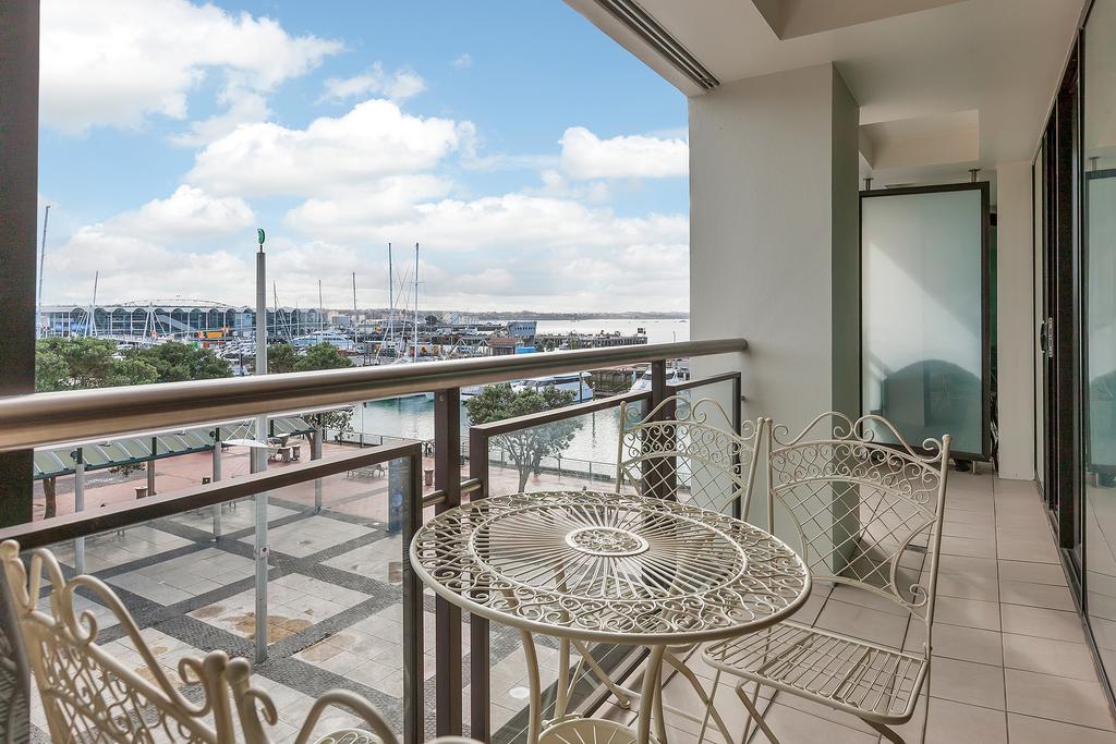 Cbd Viaduct Harbour Resort Окленд Экстерьер фото