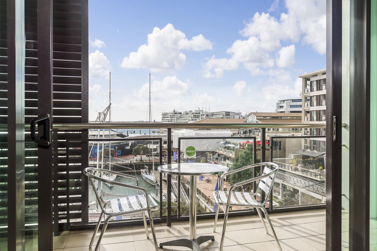 Cbd Viaduct Harbour Resort Окленд Экстерьер фото
