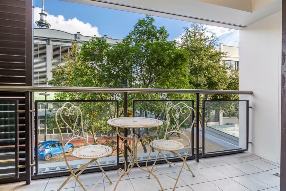 Cbd Viaduct Harbour Resort Окленд Экстерьер фото